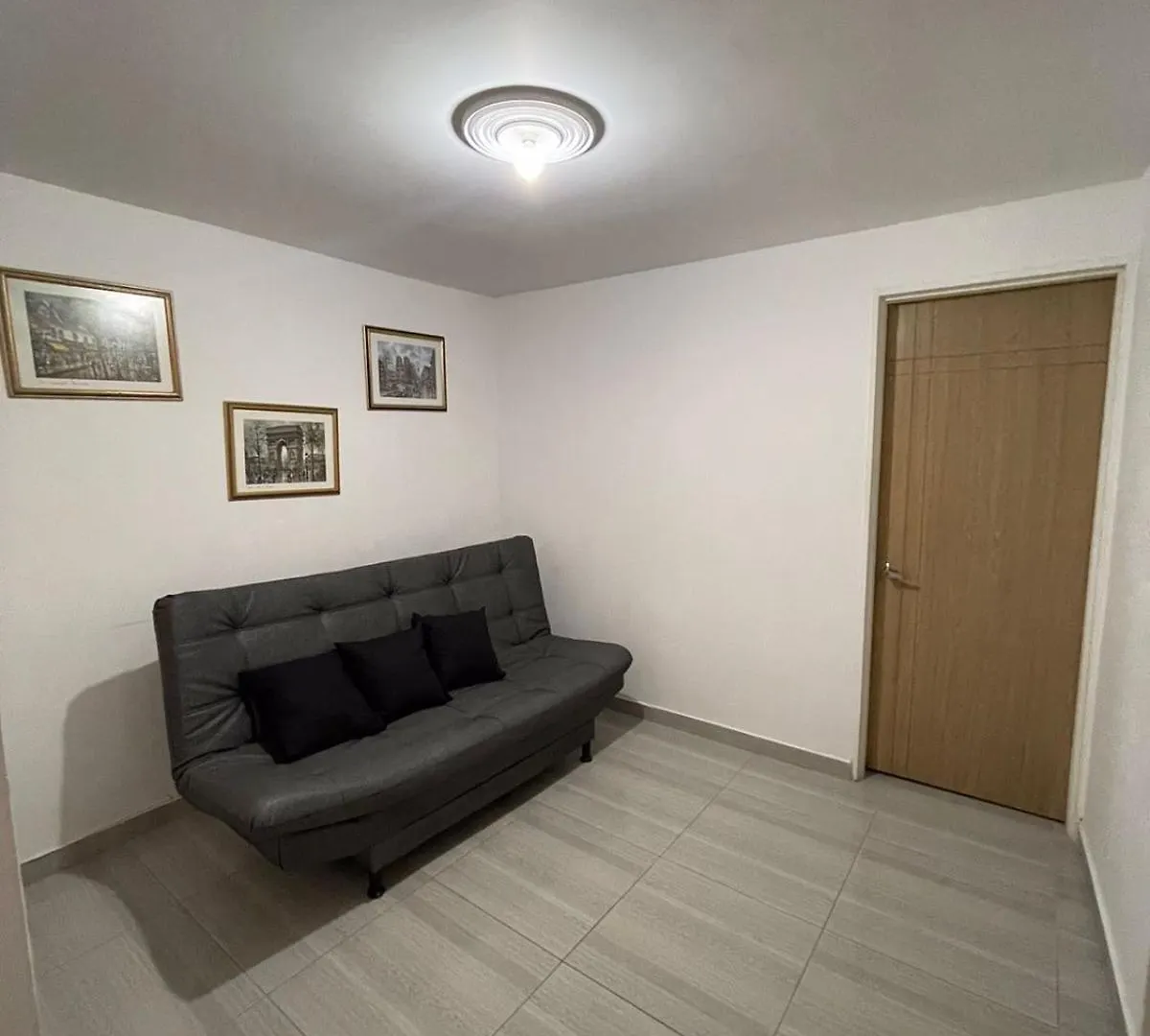 Cozy Apartment In A Nice Neighborhood Medellín